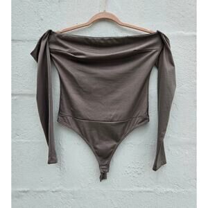 Blanc Womens Bodysuit Top Large Tan Taupe Off Shoulder Long Sleeve Soft Stretch